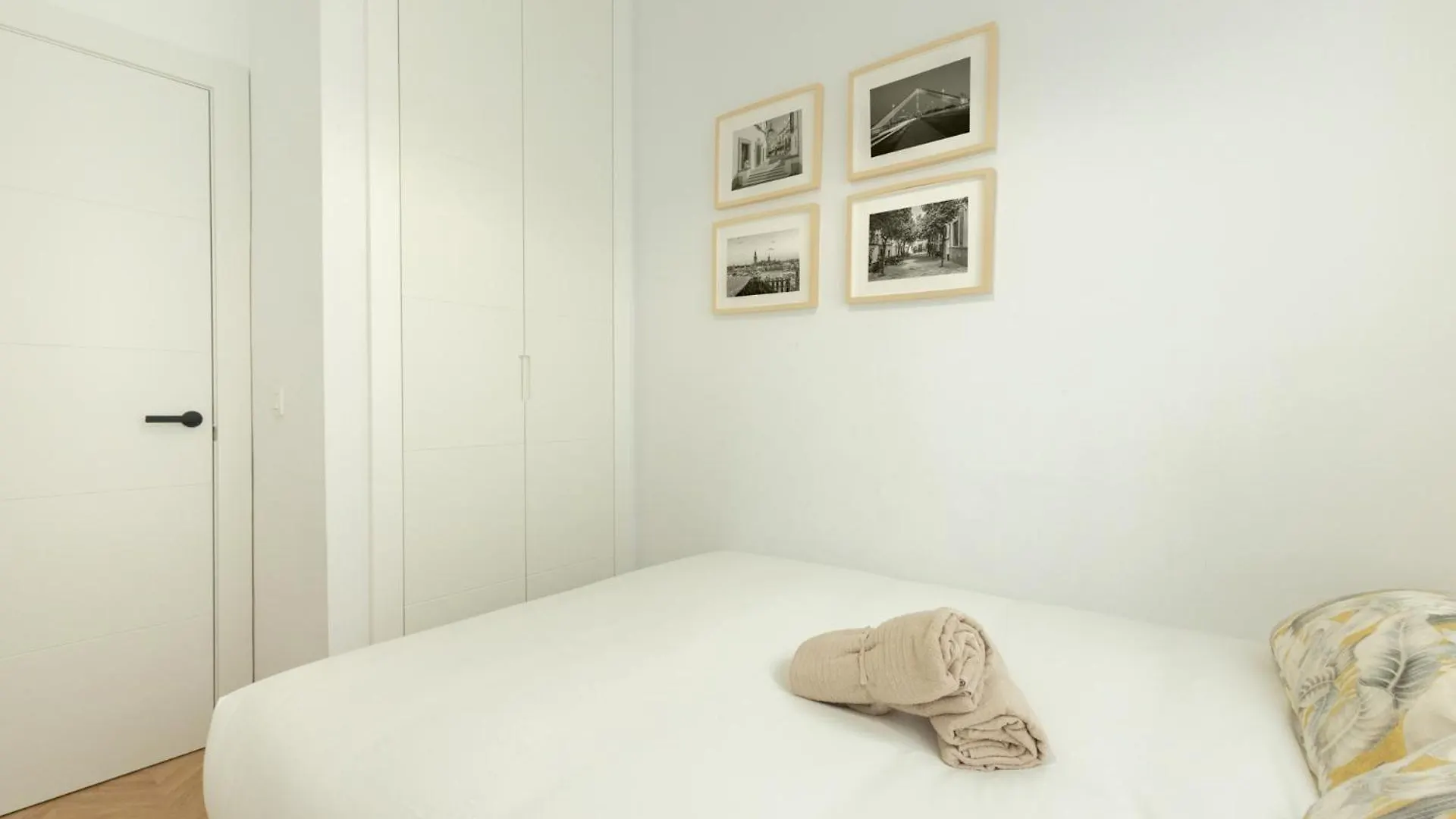 Charming 2 Bedrooms Apartment With Free Parking At Plaza Alameda By Ocityzen 세비야 0*,