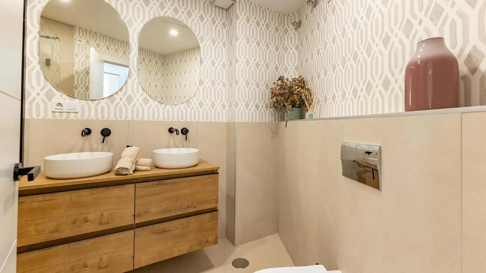 Charming 2 Bedrooms Apartment With Free Parking At Plaza Alameda By Ocityzen 세비야